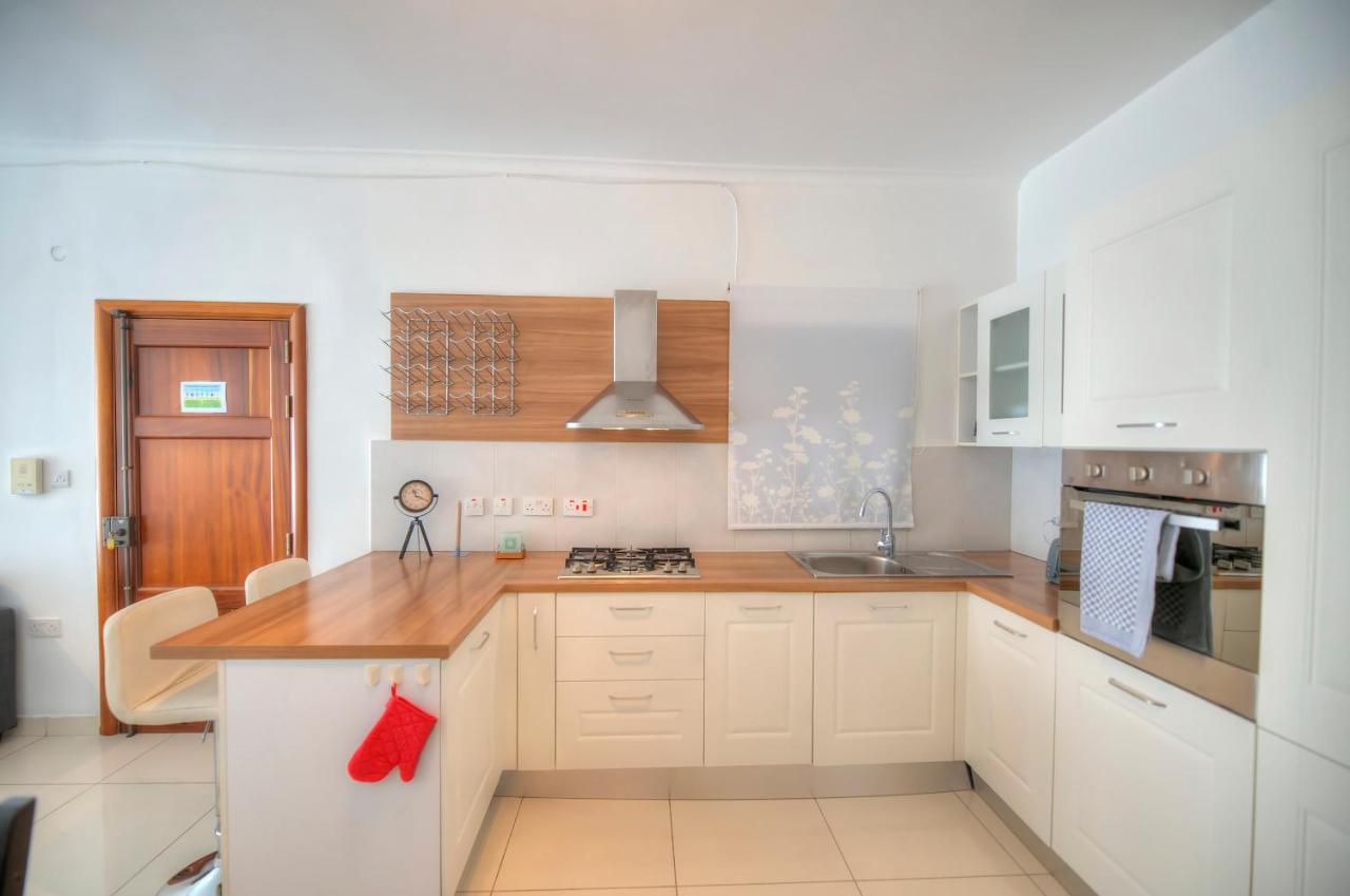 Large And Modern 2Bedroom With Balcony Glub1-1 Gzira Eksteriør bilde